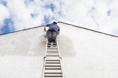Peinture extérieure à Corps — façades et ravalement